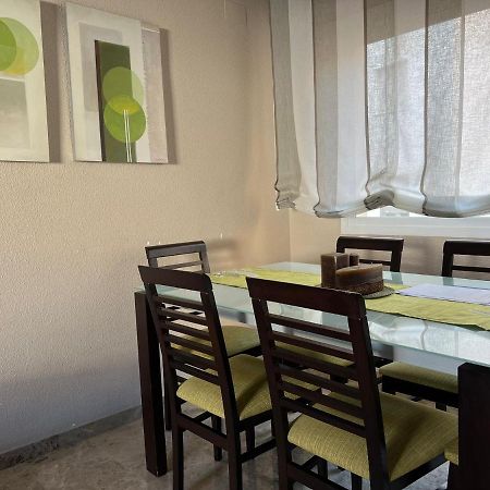 Piso Familiar Con Perfecta Ubicacion Lägenhet Córdoba Exteriör bild