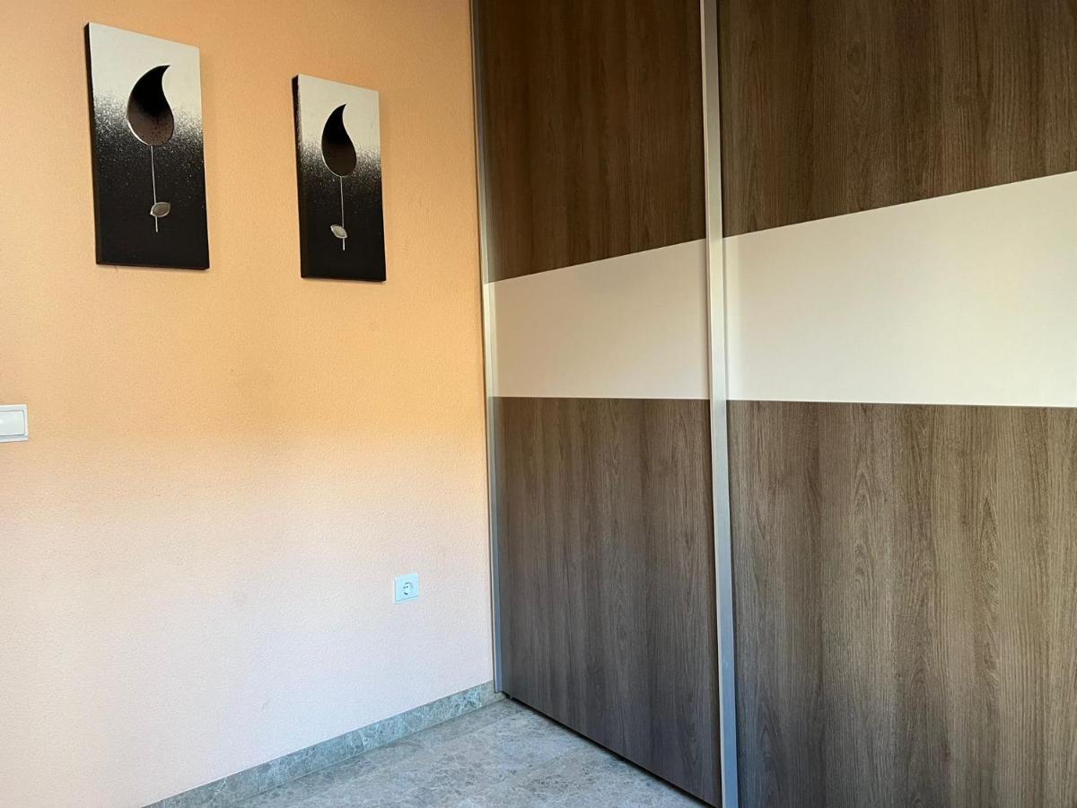 Piso Familiar Con Perfecta Ubicacion Lägenhet Córdoba Exteriör bild
