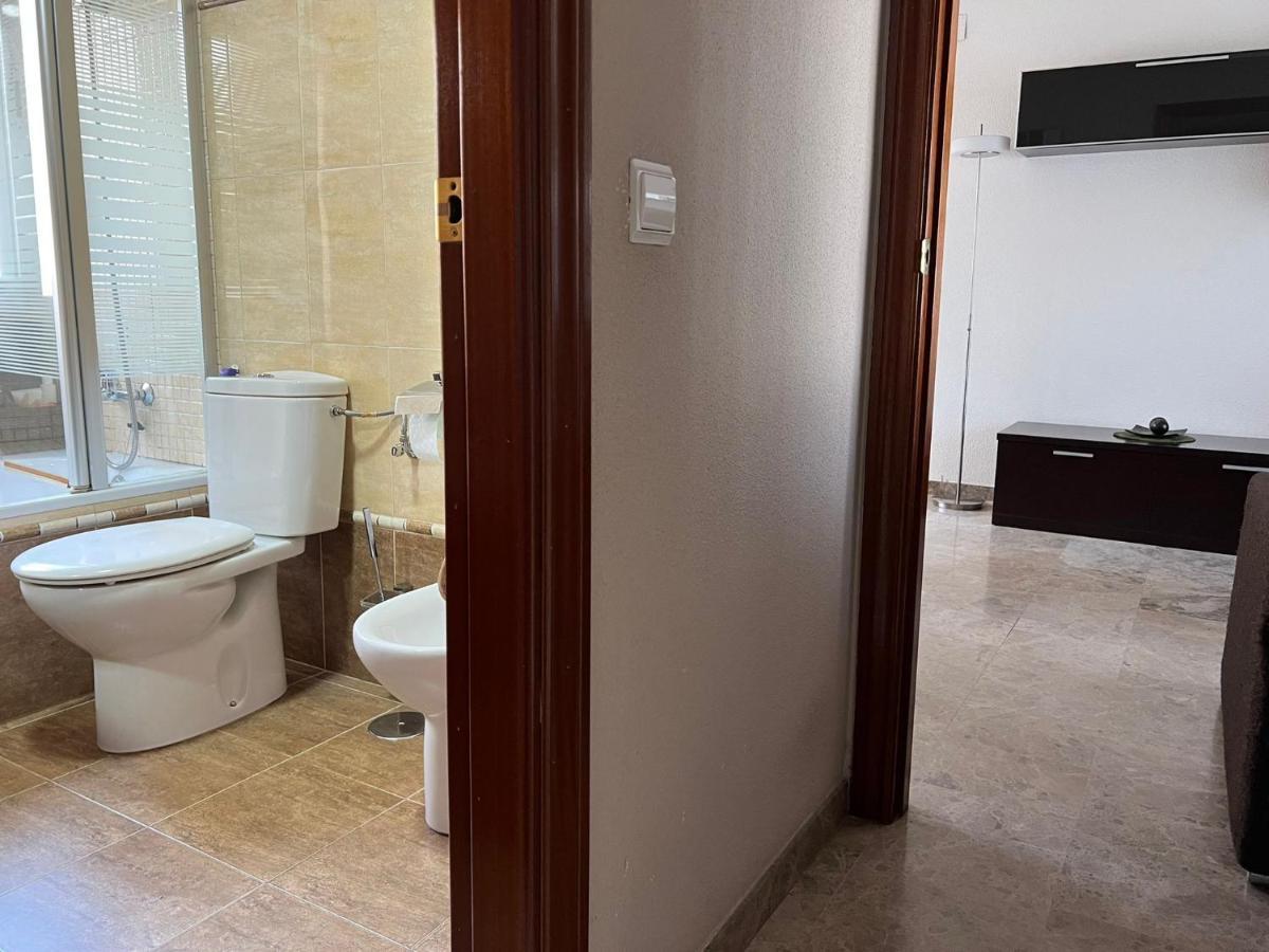Piso Familiar Con Perfecta Ubicacion Lägenhet Córdoba Exteriör bild